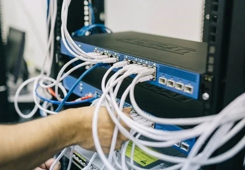 Instalación y configuración de servidores